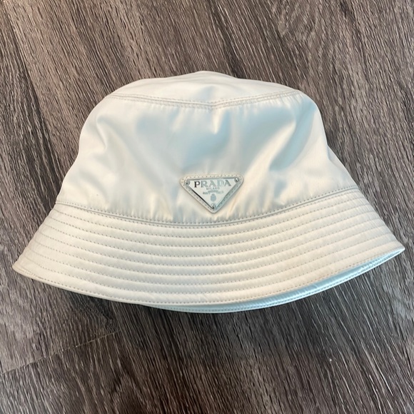 White Prada Bucket - Picture 1 of 4